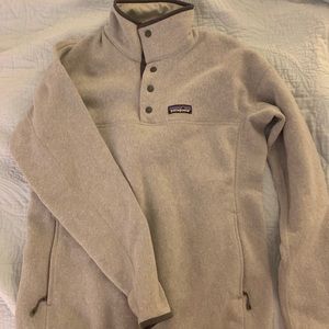 PATAGONIA women’s grey snap sweater fleece